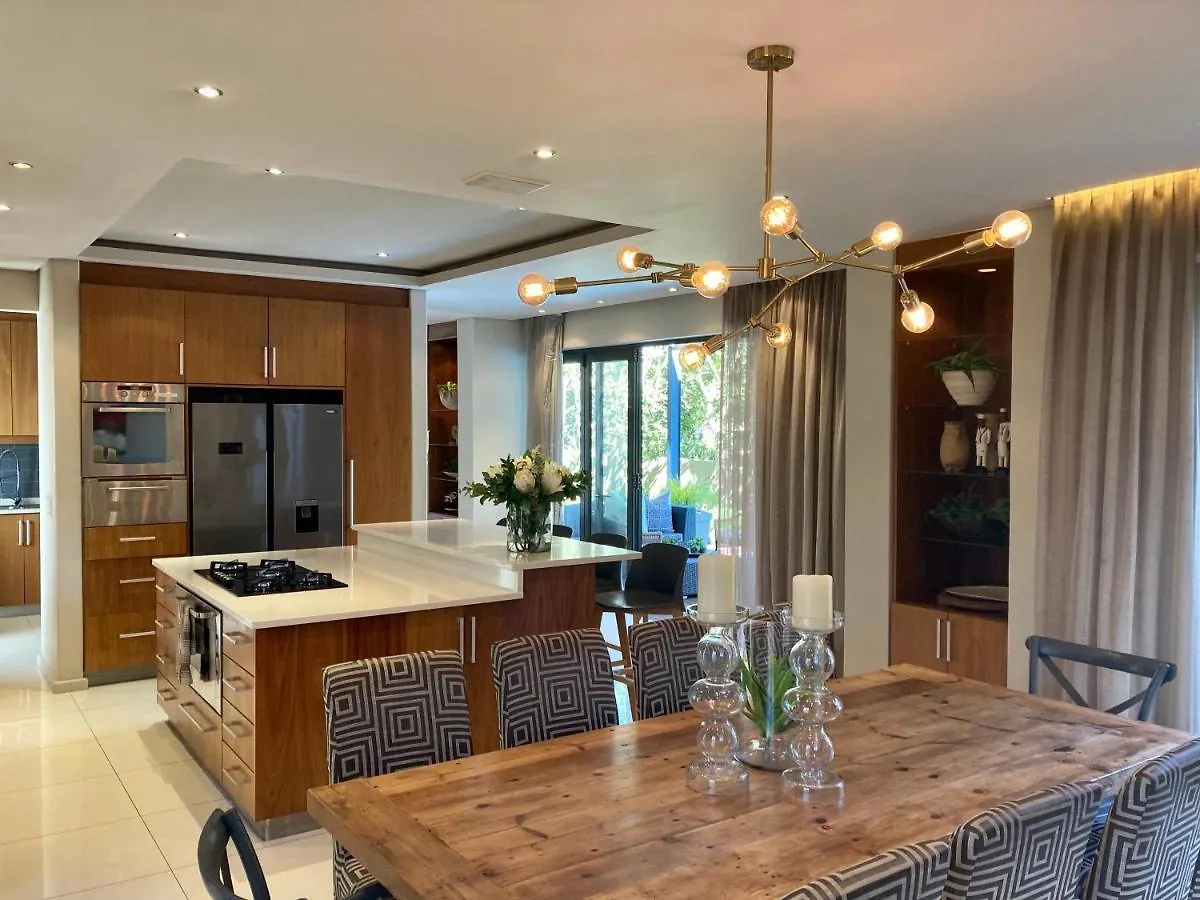 Holiday home House In Secure Stonehurst Estate Cape Town