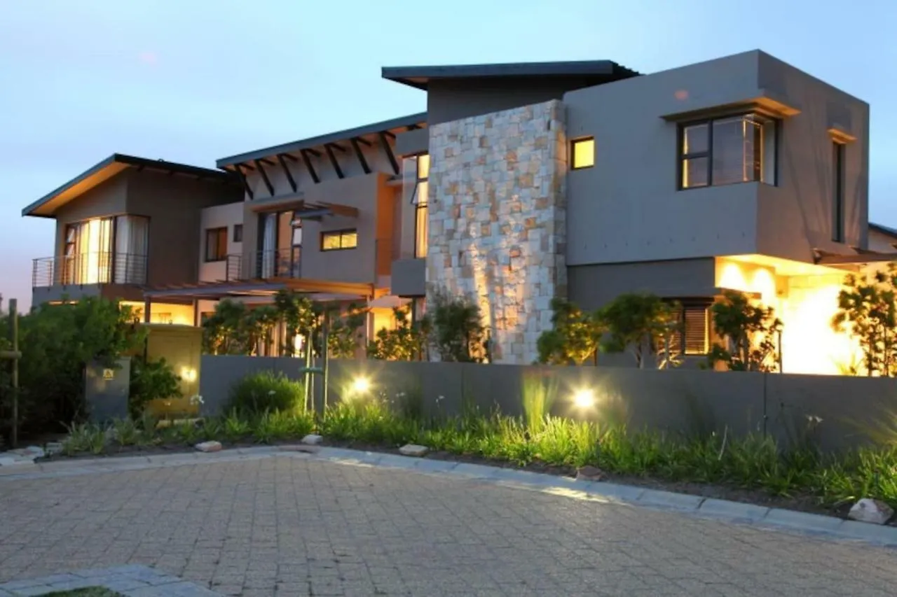 House In Secure Stonehurst Estate Cape Town