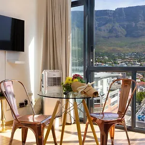 Urban Oasis At The Four Seasons Kapstadt