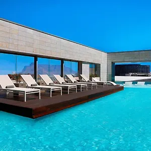 Otel Marriott Crystal Towers, Cape Town
